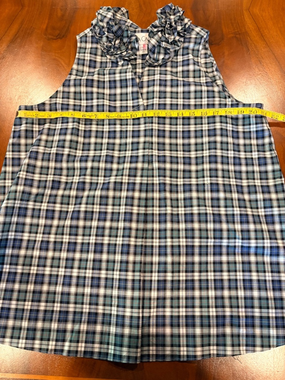Ladies Plaid Ruffle Collar Sleeveless top - Blue & White, size L - Picture 4 of 5